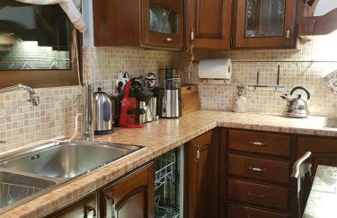 HoneyHouse - Photo 46