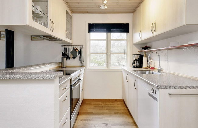 7 Person Holiday Home in Hals - Photo 8