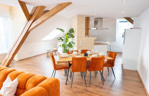 GreenTreeHomes - Penthouse Oak - Photo 1