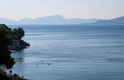 Grand Bleu Apartments & Villas - Photo 6