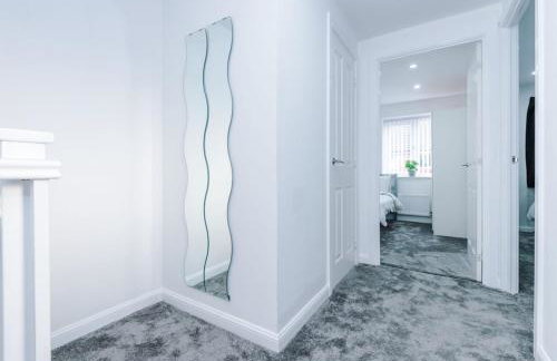 LUXURY 3 BEDROOM HOUSE Close to Manchester Center - Foto 12