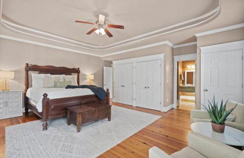 Grand Home on 10 Acres in Surf City w/Private Pond! - Foto 16