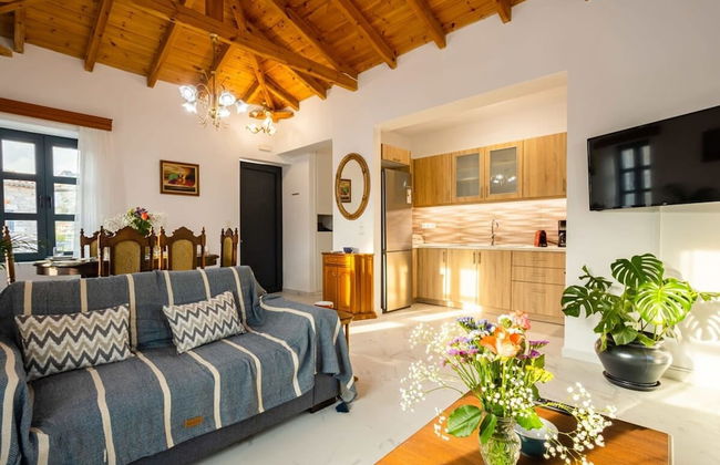 Stoupa Stone Built Home A Breath Away to the Sea - Foto 2