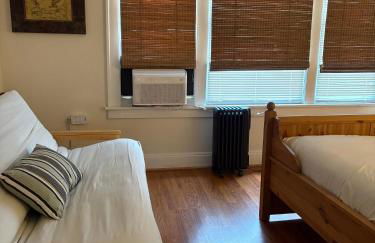 Seattle-Queen Anne--7 BR 3 BA--One Block to SPU - Foto 27