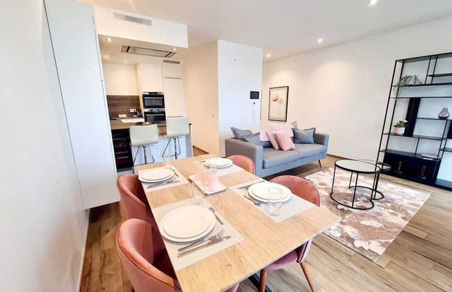 Luxury 2 bedrooms with Parking&Terrace - Foto 14