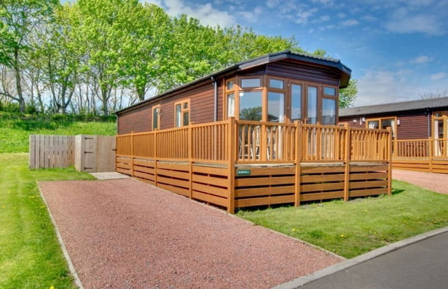 Stunning 3-bed Hot Tub Lodge, Northumberland - Foto 1