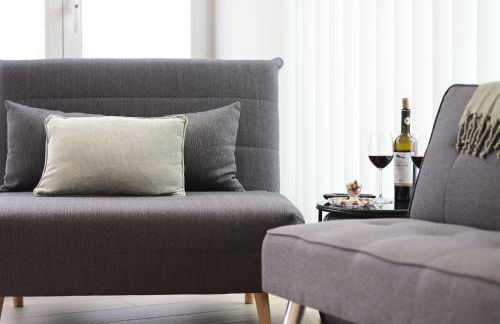 Ferienhäuschen am See, neu gebaut, klimatisiert und beheizbar - Photo 12