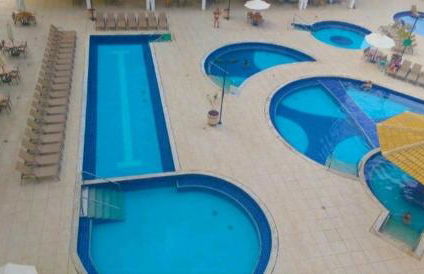 Apartamento no Condomínio Casa da Madeira em Caldas Novas-GO - Foto 28