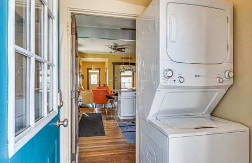 Retro-Inspired Indy Home Walk to Fountain Square! - Foto 21