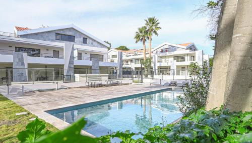 T3 NEUF – C13 - JARDIN-TERRASSE ET PISCINE – ACCÈS DIRECT PLAGES ET CENTRE VILLAGE - Foto 2