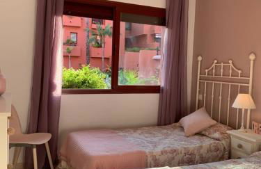 Beachside Apartment in Marbella - Photo 43