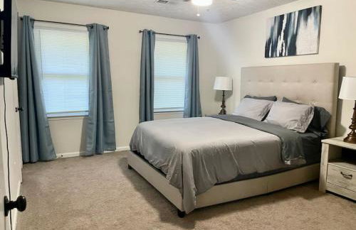 Getaway Home, Huge Yard and Smart TVs in All Rooms - Foto 7