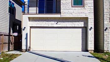 Three Bedroom ClubHaus - Photo 2