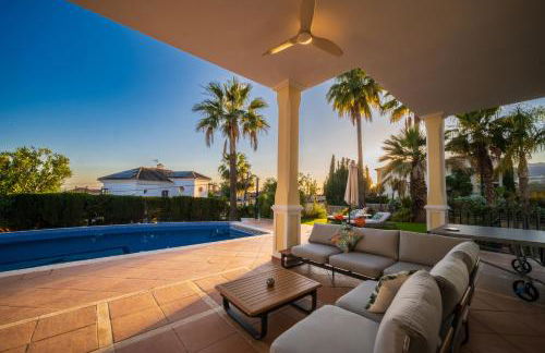 El Rosario large villa w heated pool - Foto 47