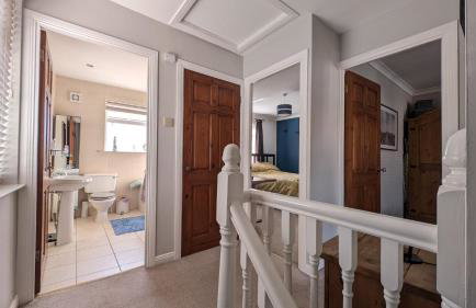 Sydenham Serenity: Bright Home with Conservatory - Foto 16