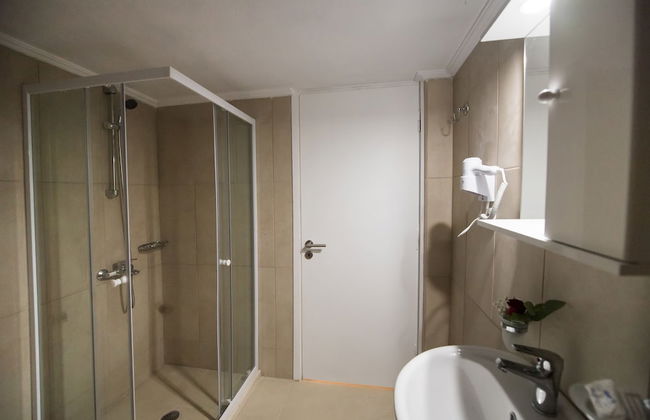 Magicians Apartments - Photo 4