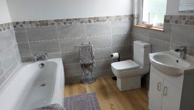 Two bedroom cottage - country lane -10 min walk to Perranporth beach - Foto 2