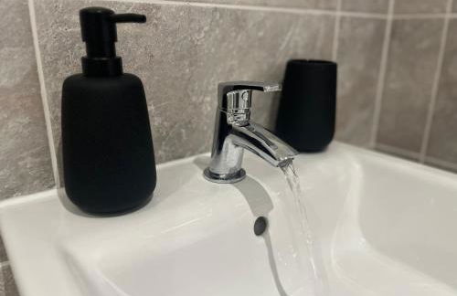 Kingsway House - Spacious 4 Bed Home From Home in Derby - Foto 28