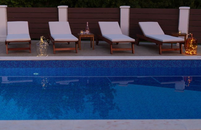 Tranquil Getaway Polje Villa With Pool - Foto 50