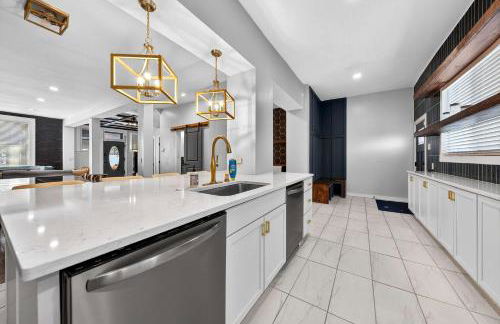 Stylish City Oasis ABODEbucks - Foto 12