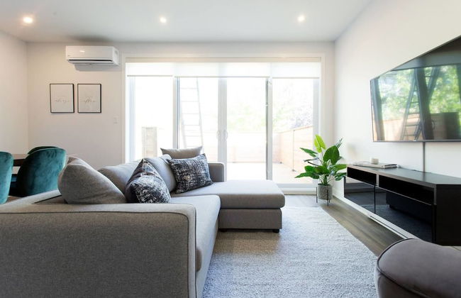 Brand New 3 Bedroom With Rooftop Patio - Foto 42