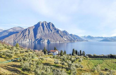 Amazing Home In Solto Collina Bg - Photo 54