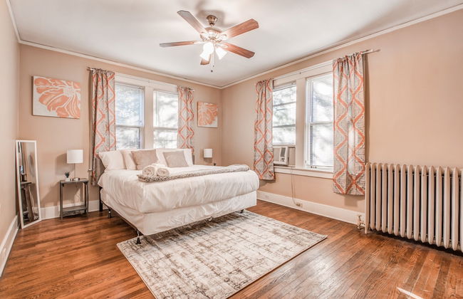 Bluemoon Bungalow 2 Units - Photo 8