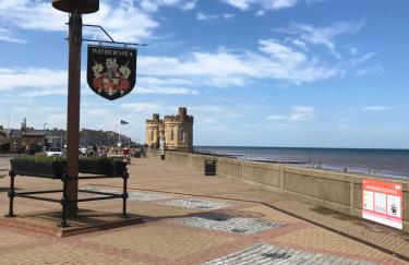 BeRo Bungalow with a hot tub & a large garden! - Foto 45