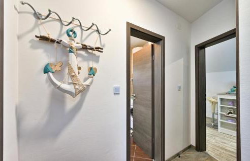 Beautiful Home In Dugo Selo - Foto 23