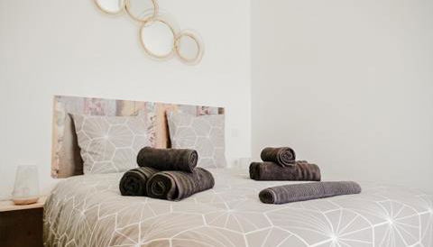 #L'Estere WiFi-Netflix-Clim - Photo 4