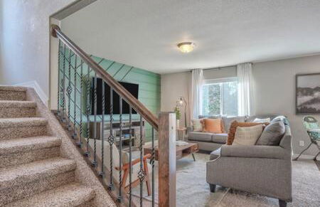 _Entire Home_Game Room_Basement_FirePit_ - Foto 21