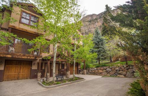 Elkhorn Townhome 1939 - Foto 39