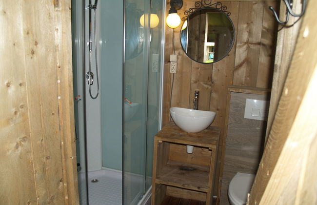 Four Season Lodge 6 - Photo 9