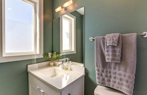 Chic and Modern Townhome 7 Mi to Downtown Nashville - Foto 13