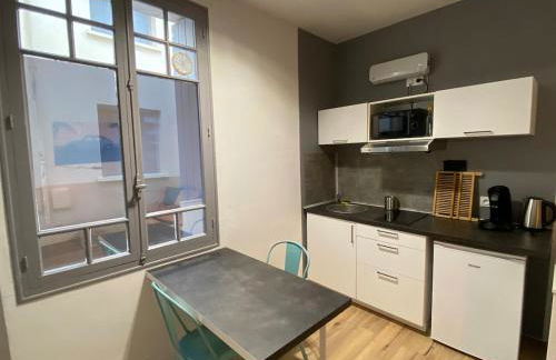 V1 lumineux studio plein centre - 5 min Golfech - Foto 2