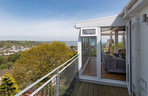 Luxury House, SeaViews, En-Suites & Private Pool - Photo 28