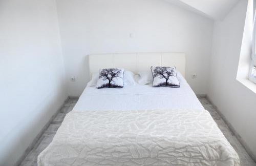 Apartmani Niko - Photo 25