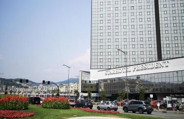 Suite Lambruschini central with top city view - Free covered parking - Foto 45