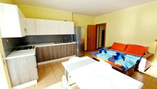 ZERO DISTANCE - Bernina Train Station - Foto 4, wardrobe