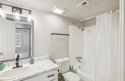 The Landry 277 Spacious and Cozy 2 Bedroom 1bth - Foto 29