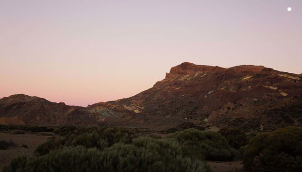 Senderismo nocturno por las Cañadas del Teide con observación de estrellas - Foto 2