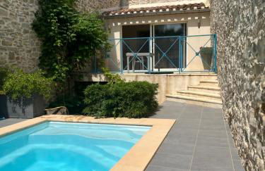 Chez Elia, pour les amoureux des vieilles pierres - Foto 7