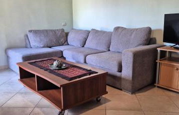 FarmHouse near Airport - Foto 11