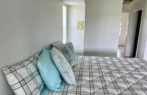 Paradise Home, Tranquil canal view 3-BDR in Golfers paradise - Foto 61