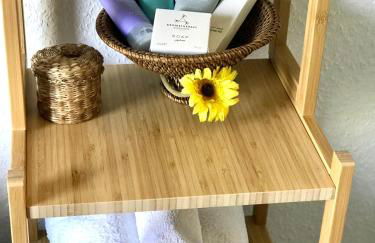 Large 2BR Apart up to 5 ppl, Work&Long Stay, BASF with Strong Wifi - Foto 2