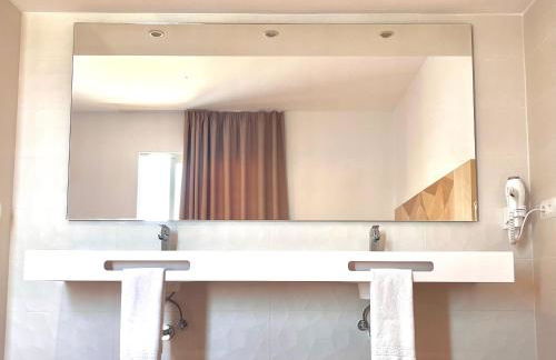 Apartamentos Playa Sol - Foto 9