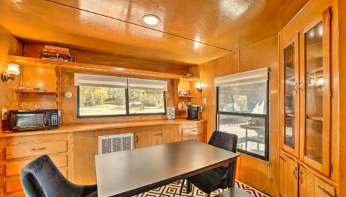 Hot Tub and Deck Waterfront Escape in Payson! - Foto 2