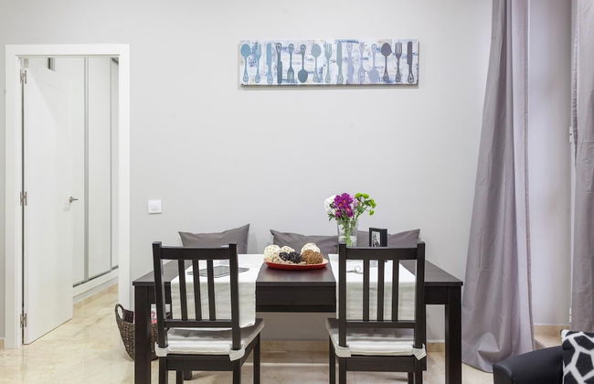 Beautiful Apt. Historic District - Sol - Photo 28