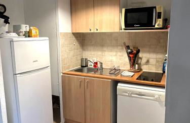 appartement en résidence très bien situé - Foto 9