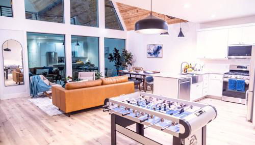 Gruene Daze Chalet - Stylish Aframe - Escape the Ordinary - Foto 4, Game Room
